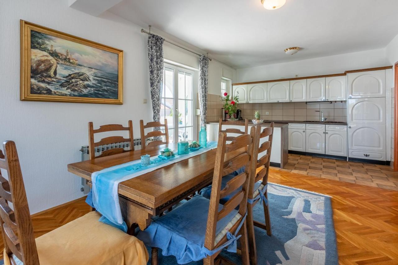 Banjol Apartments Vila Antula מראה חיצוני תמונה