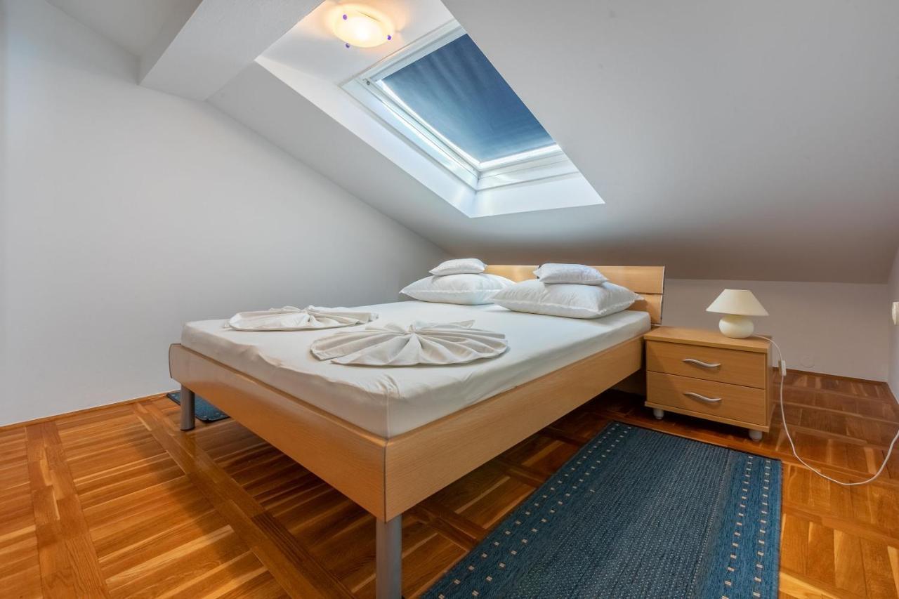 Banjol Apartments Vila Antula מראה חיצוני תמונה
