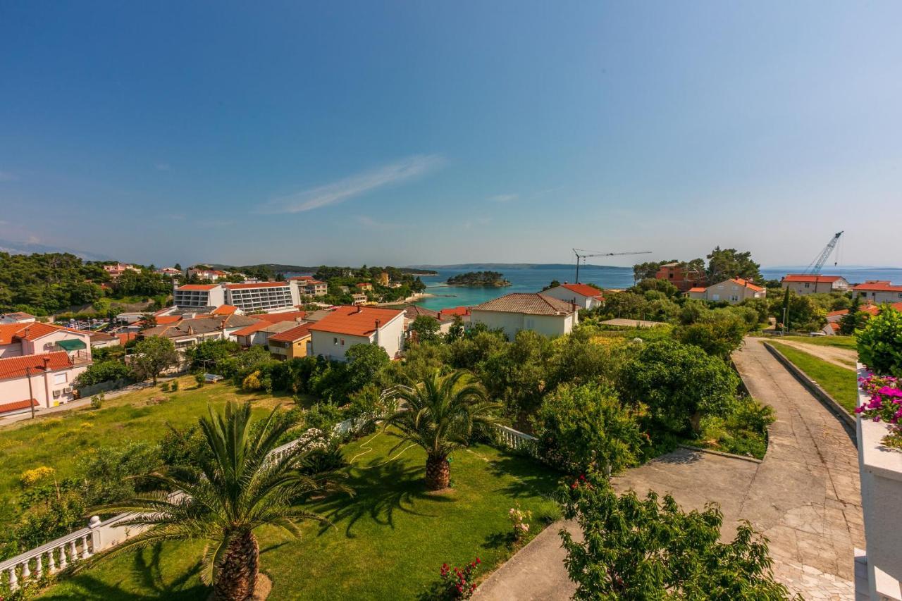 Banjol Apartments Vila Antula מראה חיצוני תמונה