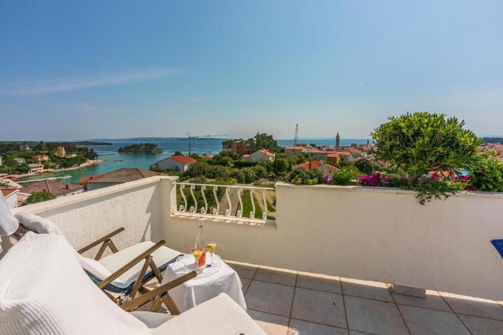 Banjol Apartments Vila Antula מראה חיצוני תמונה