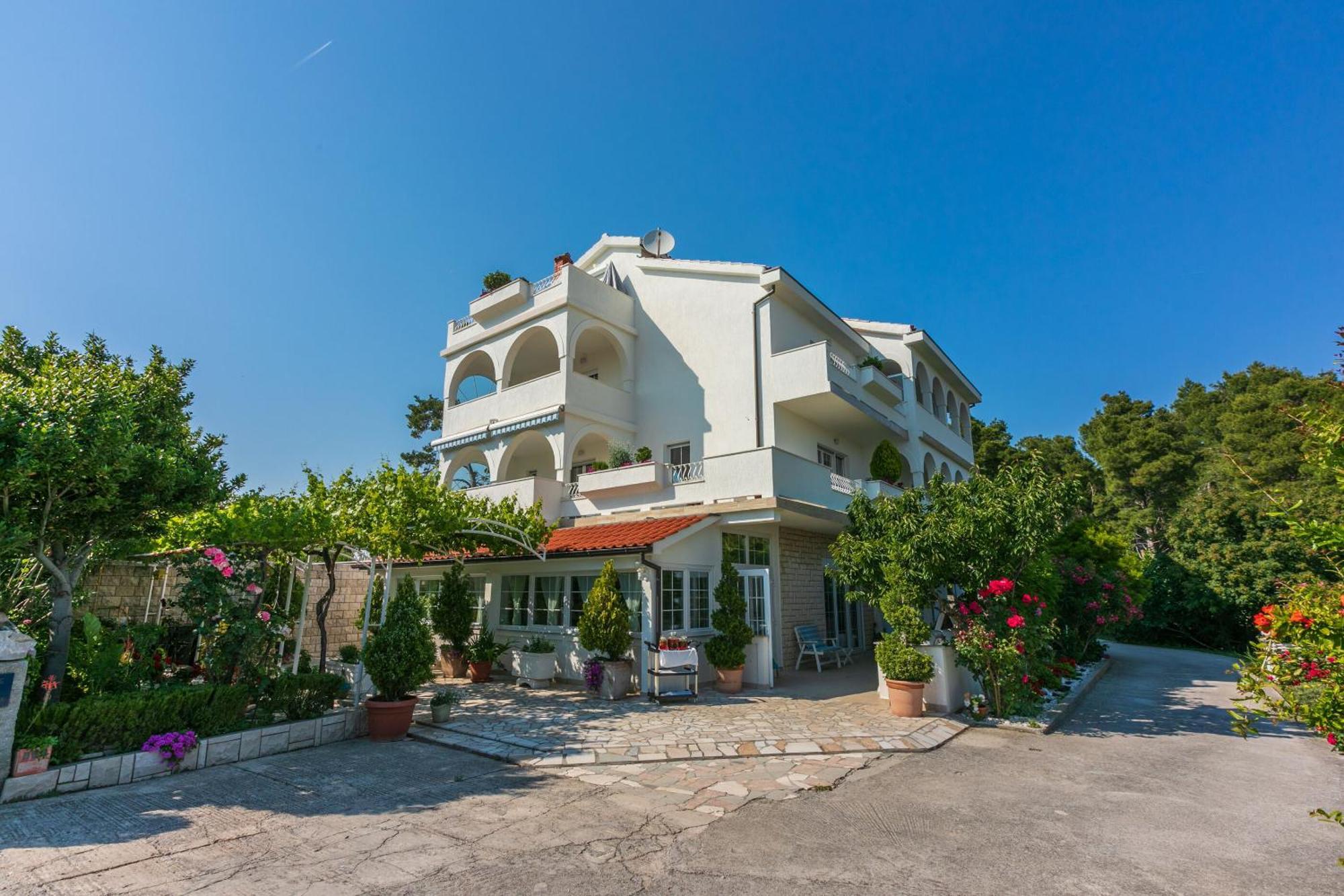 Banjol Apartments Vila Antula מראה חיצוני תמונה
